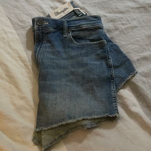Women’s Wrangler jean shorts